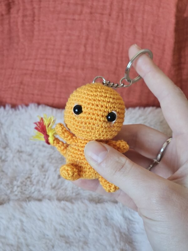 Produits porte-clé Salamèche au crochet